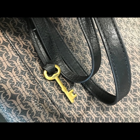 Fossil Shoulder bag/ Leather new with tag - Picture 9 of 9
